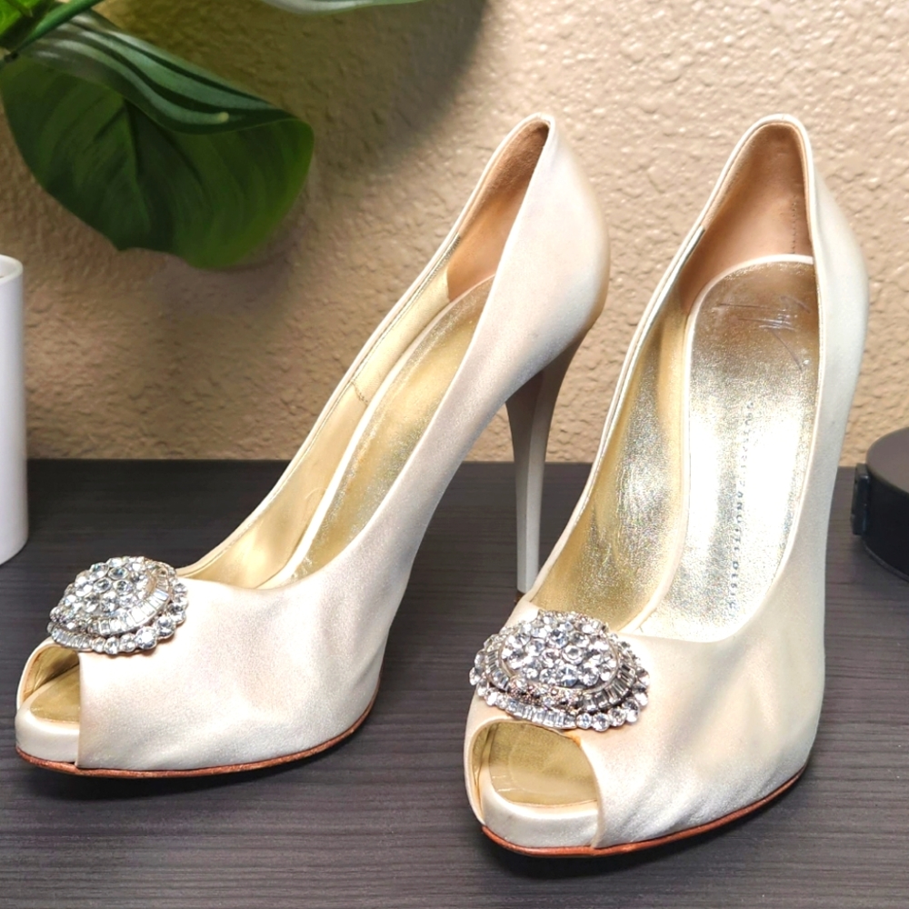 Giuseppe Zanotti Satin Crystal Embellished Bridal Pumps Heels - Size 40